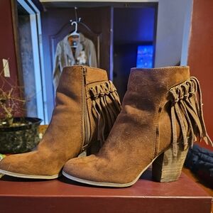 Carlos Santana Brown Fringe Heeled Boots
